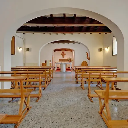 The Church Village روما