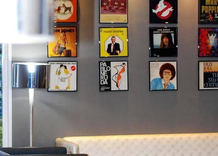 The Church Village 罗马